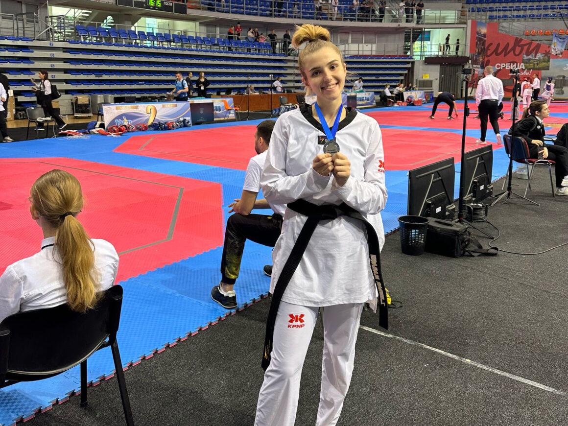 IBU Student Zeynep Ebrar Maraşlı Shines at Taekwondo Tournament in Serbia, Securing Second Place